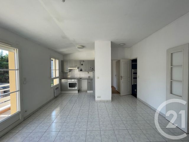 Appartement F2 à louer - 2 pièces - 44.33 m2 - SAVIGNY SUR ORGE - 91 - ILE-DE-FRANCE - Century 21 Accord Immobilier