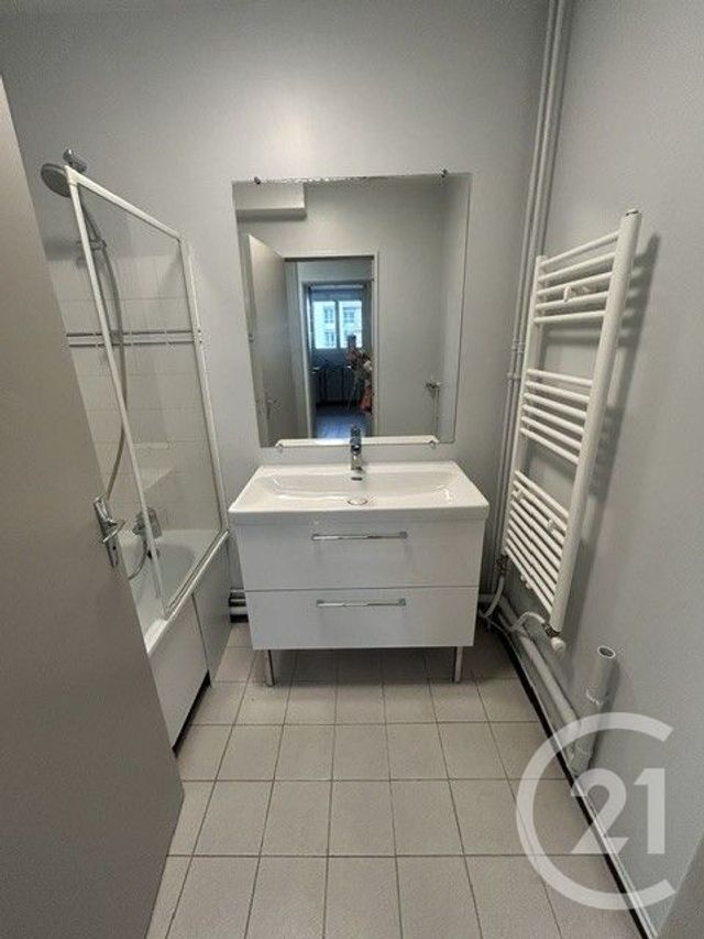 Appartement F2 à louer - 2 pièces - 46.69 m2 - CHILLY MAZARIN - 91 - ILE-DE-FRANCE - Century 21 Accord Immobilier