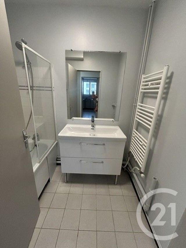 Appartement F2 à louer - 2 pièces - 46.69 m2 - CHILLY MAZARIN - 91 - ILE-DE-FRANCE - Century 21 Accord Immobilier