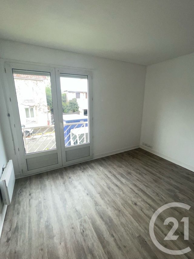 Appartement Studio à louer - 1 pièce - 24.25 m2 - SAVIGNY SUR ORGE - 91 - ILE-DE-FRANCE - Century 21 Accord Immobilier