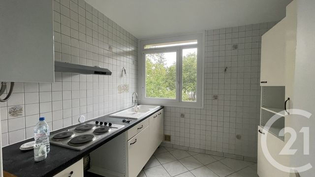 Appartement F3 à louer - 3 pièces - 54.95 m2 - SAVIGNY SUR ORGE - 91 - ILE-DE-FRANCE - Century 21 Accord Immobilier