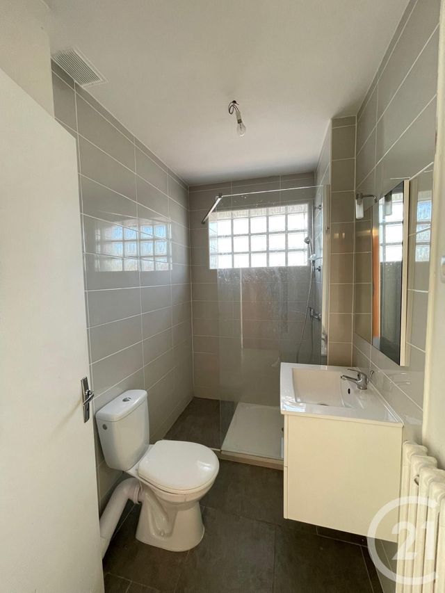 Appartement F2 à louer - 2 pièces - 42.8 m2 - SAVIGNY SUR ORGE - 91 - ILE-DE-FRANCE - Century 21 Accord Immobilier