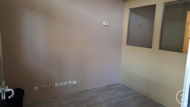 Afficher la photo en grand commerce à louer - 75.05 m2 - RIS ORANGIS - 91 - ILE-DE-FRANCE - Century 21 Accord Immobilier