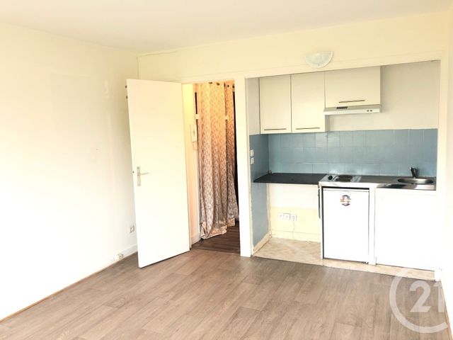 Appartement Studio à louer - 1 pièce - 22.68 m2 - JUVISY SUR ORGE - 91 - ILE-DE-FRANCE - Century 21 Accord Immobilier