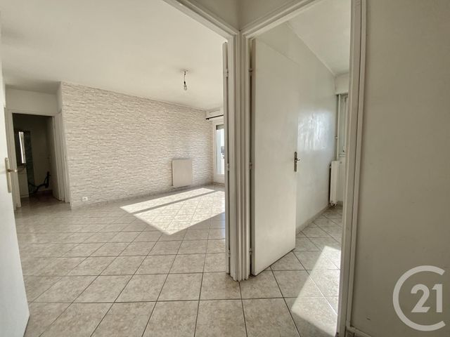 Appartement F2 à vendre - 2 pièces - 40.0 m2 - SAVIGNY SUR ORGE - 91 - ILE-DE-FRANCE - Century 21 Accord Immobilier