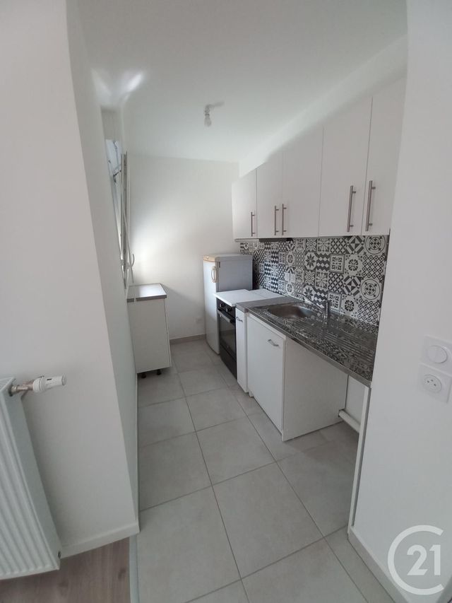 Appartement F2 à louer - 2 pièces - 39.1 m2 - SAVIGNY SUR ORGE - 91 - ILE-DE-FRANCE - Century 21 Accord Immobilier