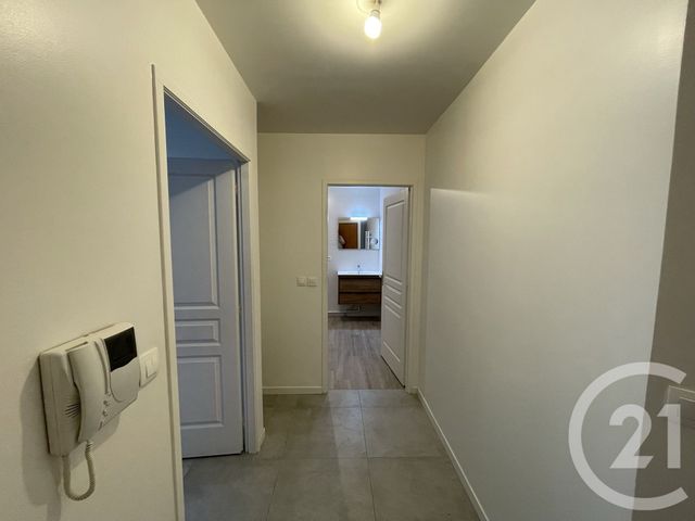 Appartement F2 à louer - 2 pièces - 42.35 m2 - SAVIGNY SUR ORGE - 91 - ILE-DE-FRANCE - Century 21 Accord Immobilier