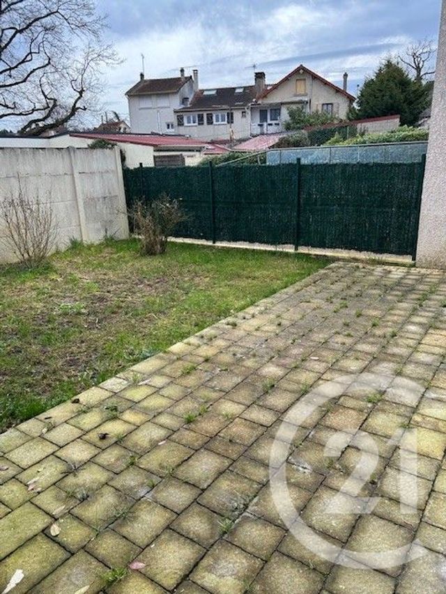 maison à louer - 4 pièces - 91.07 m2 - STE GENEVIEVE DES BOIS - 91 - ILE-DE-FRANCE - Century 21 Accord Immobilier