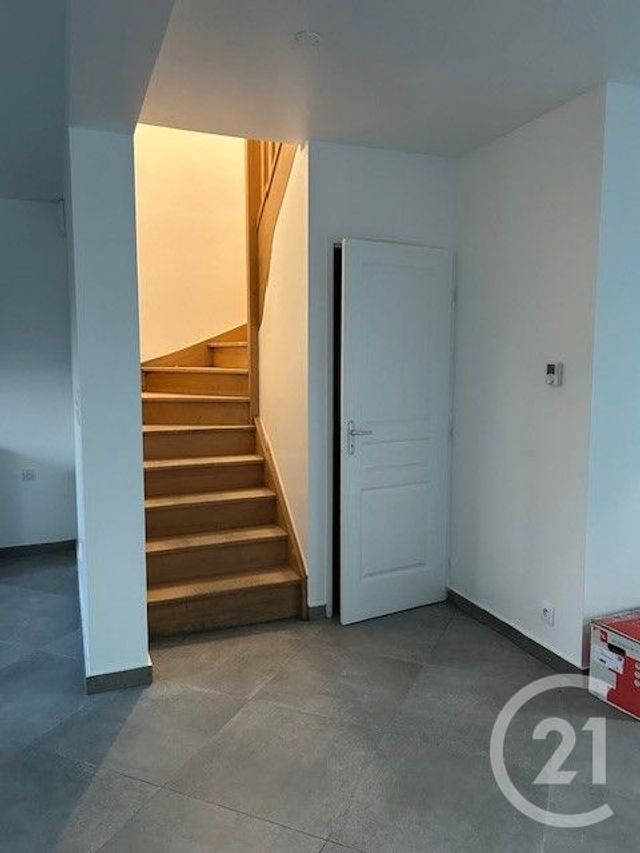 maison à louer - 4 pièces - 91.07 m2 - STE GENEVIEVE DES BOIS - 91 - ILE-DE-FRANCE - Century 21 Accord Immobilier