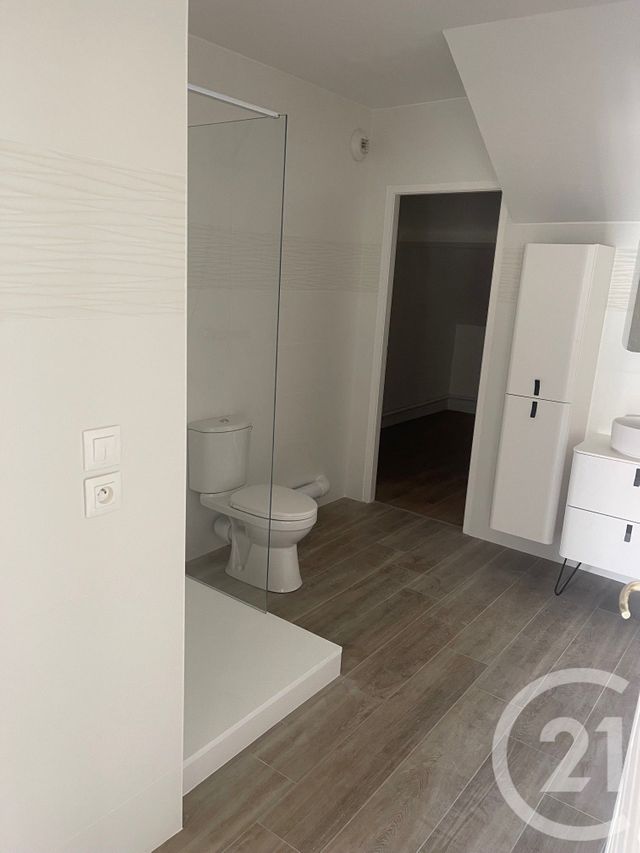 Appartement F2 à louer - 2 pièces - 67.46 m2 - SAVIGNY SUR ORGE - 91 - ILE-DE-FRANCE - Century 21 Accord Immobilier