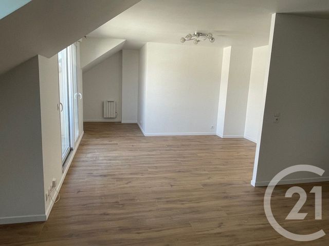 Appartement F2 à louer - 2 pièces - 67.46 m2 - SAVIGNY SUR ORGE - 91 - ILE-DE-FRANCE - Century 21 Accord Immobilier