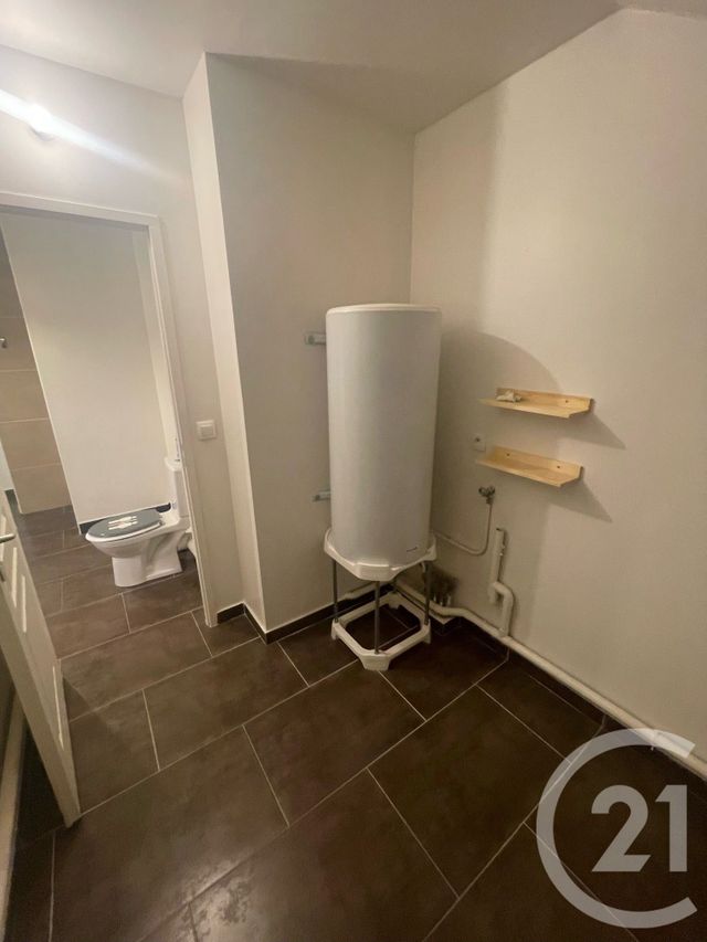 Appartement F2 à louer - 2 pièces - 67.46 m2 - SAVIGNY SUR ORGE - 91 - ILE-DE-FRANCE - Century 21 Accord Immobilier