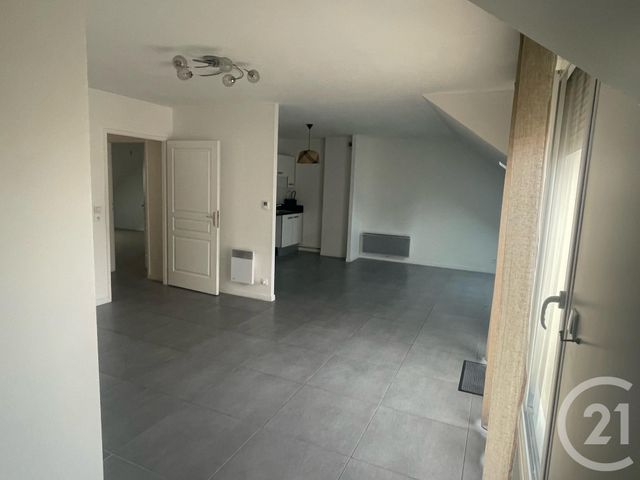 Appartement F2 à louer - 2 pièces - 64.25 m2 - SAVIGNY SUR ORGE - 91 - ILE-DE-FRANCE - Century 21 Accord Immobilier