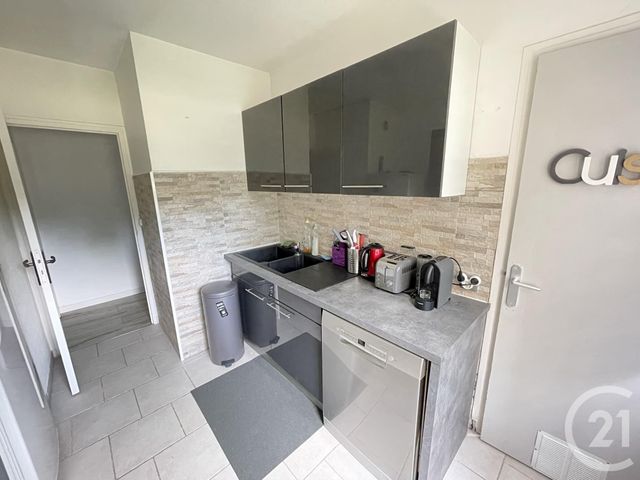 Appartement F3 à vendre - 3 pièces - 59.02 m2 - VIRY CHATILLON - 91 - ILE-DE-FRANCE - Century 21 Accord Immobilier