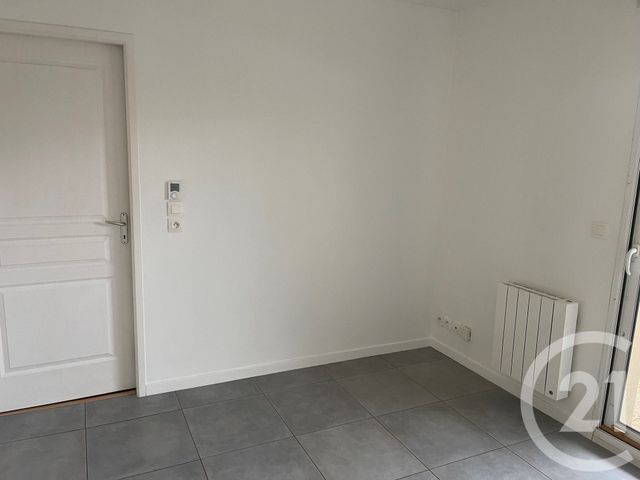 Appartement F2 à louer - 2 pièces - 38.44 m2 - SAVIGNY SUR ORGE - 91 - ILE-DE-FRANCE - Century 21 Accord Immobilier