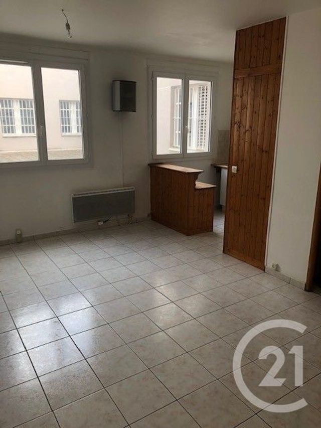 Appartement à louer - 2 pièces - 37.24 m2 - LONGJUMEAU - 91 - ILE-DE-FRANCE - Century 21 Accord Immobilier