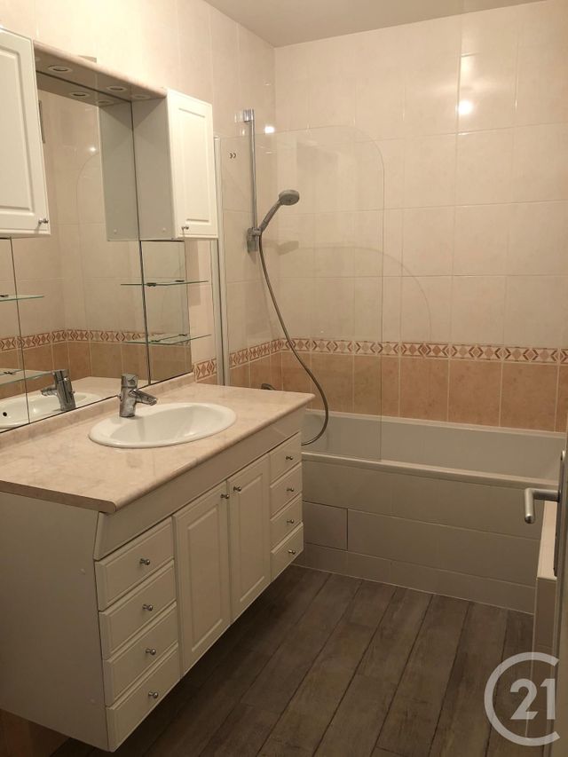 Appartement F3 à vendre - 3 pièces - 61.53 m2 - SAVIGNY SUR ORGE - 91 - ILE-DE-FRANCE - Century 21 Accord Immobilier
