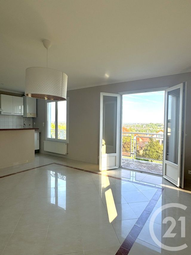 Appartement Duplex à louer SAVIGNY SUR ORGE