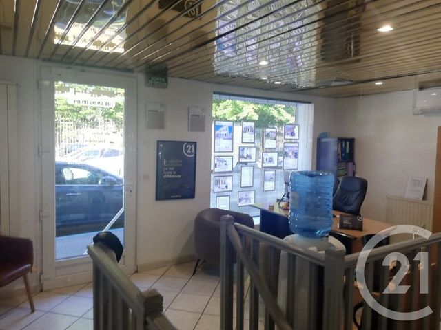 Afficher la photo en grand immeuble à vendre - 135.0 m2 - SAVIGNY SUR ORGE - 91 - ILE-DE-FRANCE - Century 21 Accord Immobilier