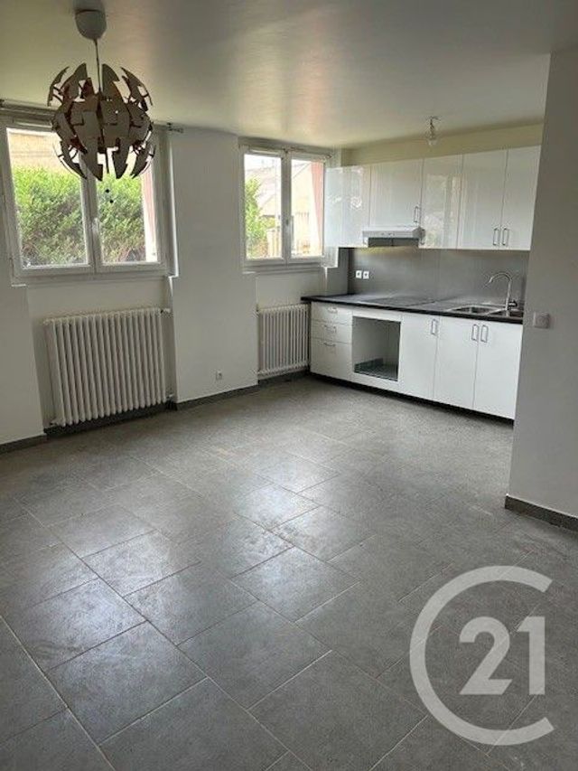 Appartement F2 à louer - 2 pièces - 42.6 m2 - SAVIGNY SUR ORGE - 91 - ILE-DE-FRANCE - Century 21 Accord Immobilier