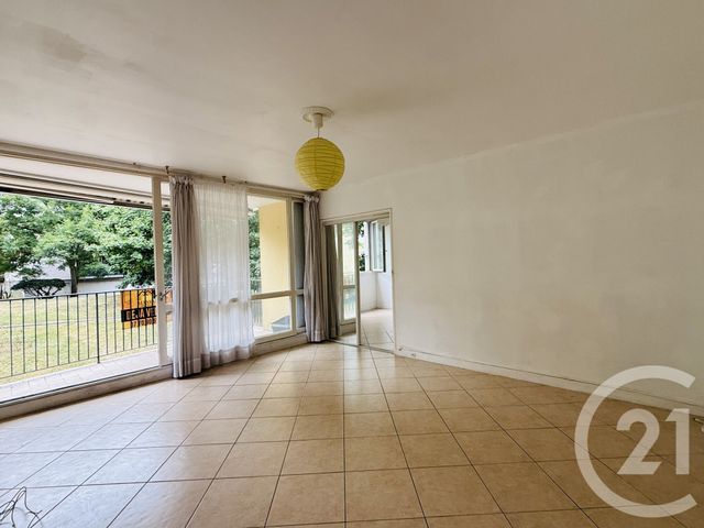 Afficher la photo en grand Appartement à vendre - 3 pièces - 67.0 m2 - BALLAINVILLIERS - 91 - ILE-DE-FRANCE - Century 21 Accord Immobilier