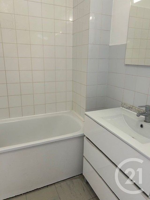 Appartement F3 à louer - 3 pièces - 53.81 m2 - SAVIGNY SUR ORGE - 91 - ILE-DE-FRANCE - Century 21 Accord Immobilier