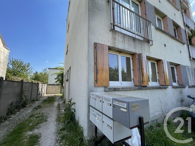 Appartement à louer - 2 pièces - 41.23 m2 - SAVIGNY SUR ORGE - 91 - ILE-DE-FRANCE - Century 21 Accord Immobilier