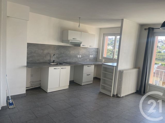 Appartement à louer - 2 pièces - 41.23 m2 - SAVIGNY SUR ORGE - 91 - ILE-DE-FRANCE - Century 21 Accord Immobilier