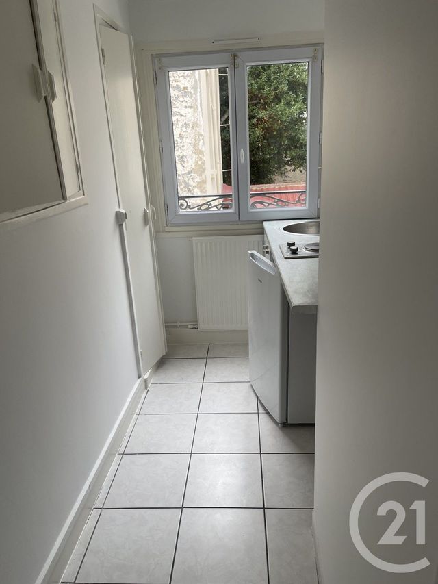 Afficher la photo en grand Appartement F1 à louer - 1 pièce - 20.3 m2 - SAVIGNY SUR ORGE - 91 - ILE-DE-FRANCE - Century 21 Accord Immobilier
