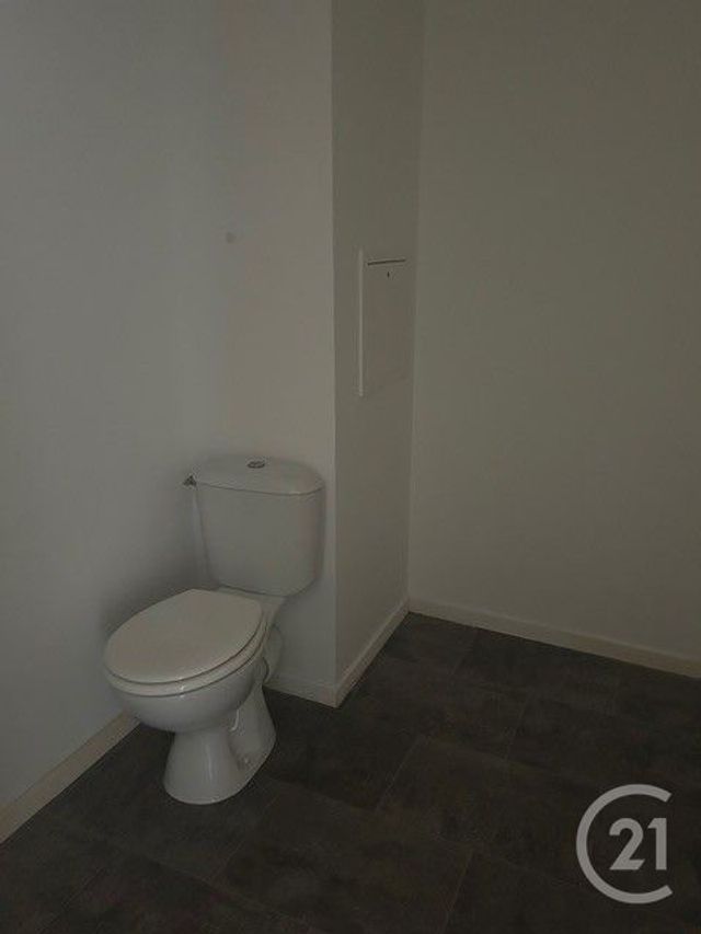 Appartement F2 à louer - 2 pièces - 46.53 m2 - ARPAJON - 91 - ILE-DE-FRANCE - Century 21 Accord Immobilier