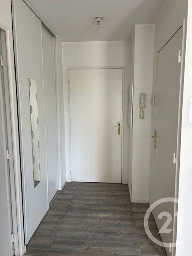 Appartement à louer CORBEIL ESSONNES