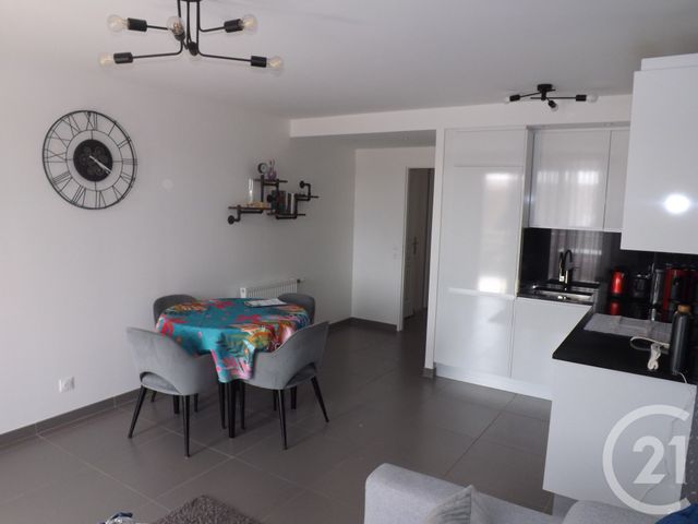 Appartement F3 à vendre - 3 pièces - 64.0 m2 - SAVIGNY SUR ORGE - 91 - ILE-DE-FRANCE - Century 21 Accord Immobilier