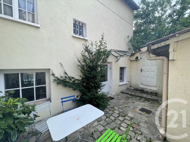 Appartement Chambre à louer - 1 pièce - 10.0 m2 - SAVIGNY SUR ORGE - 91 - ILE-DE-FRANCE - Century 21 Accord Immobilier
