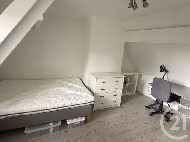 Appartement Chambre à louer - 1 pièce - 10.0 m2 - SAVIGNY SUR ORGE - 91 - ILE-DE-FRANCE - Century 21 Accord Immobilier