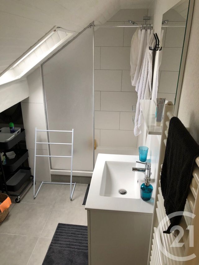Appartement Chambre à louer - 1 pièce - 10.0 m2 - SAVIGNY SUR ORGE - 91 - ILE-DE-FRANCE - Century 21 Accord Immobilier