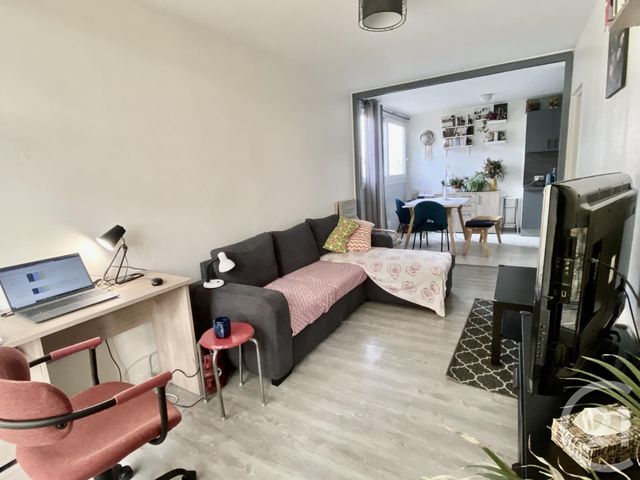 Appartement F3 à vendre - 3 pièces - 58.0 m2 - SAVIGNY SUR ORGE - 91 - ILE-DE-FRANCE - Century 21 Accord Immobilier
