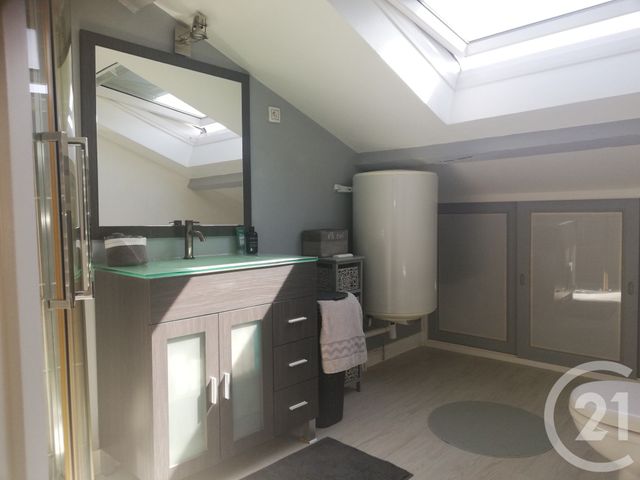 Appartement Duplex à vendre - 2 pièces - 40.0 m2 - SAVIGNY SUR ORGE - 91 - ILE-DE-FRANCE - Century 21 Accord Immobilier