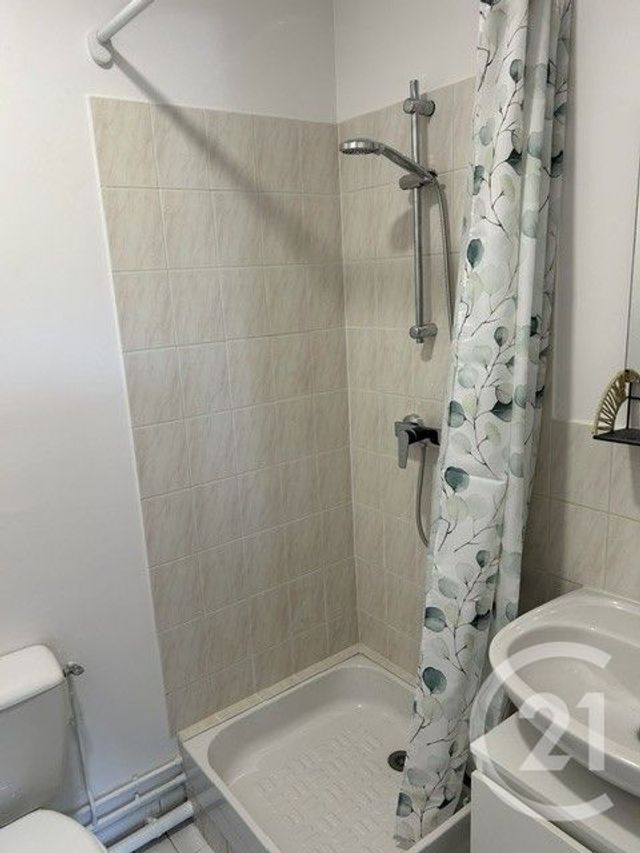 Appartement Studio à louer - 1 pièce - 25.58 m2 - VIRY CHATILLON - 91 - ILE-DE-FRANCE - Century 21 Accord Immobilier