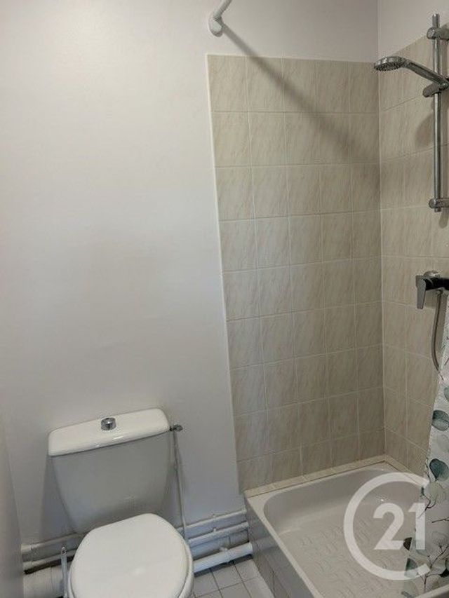Appartement Studio à louer - 1 pièce - 25.58 m2 - VIRY CHATILLON - 91 - ILE-DE-FRANCE - Century 21 Accord Immobilier