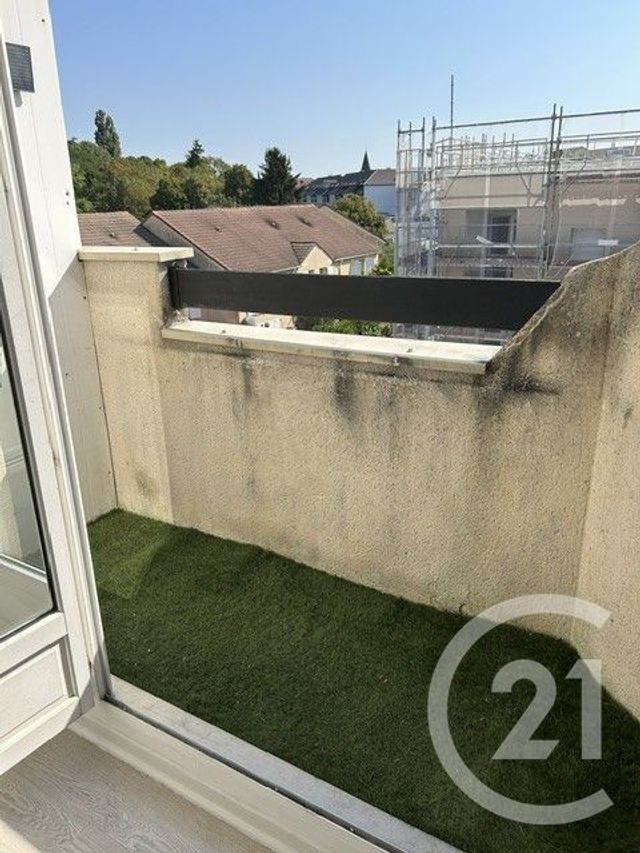 Appartement F1 à louer - 1 pièce - 28.6 m2 - GIF SUR YVETTE - 91 - ILE-DE-FRANCE - Century 21 Accord Immobilier