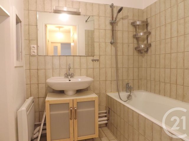 Appartement F2 à vendre - 2 pièces - 43.0 m2 - SAVIGNY SUR ORGE - 91 - ILE-DE-FRANCE - Century 21 Accord Immobilier