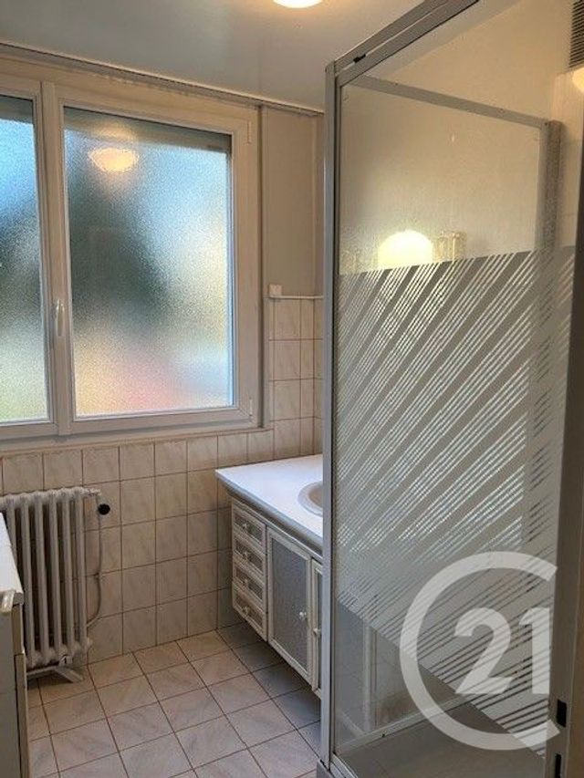 Appartement à louer - 3 pièces - 67.12 m2 - BALLAINVILLIERS - 91 - ILE-DE-FRANCE - Century 21 Accord Immobilier
